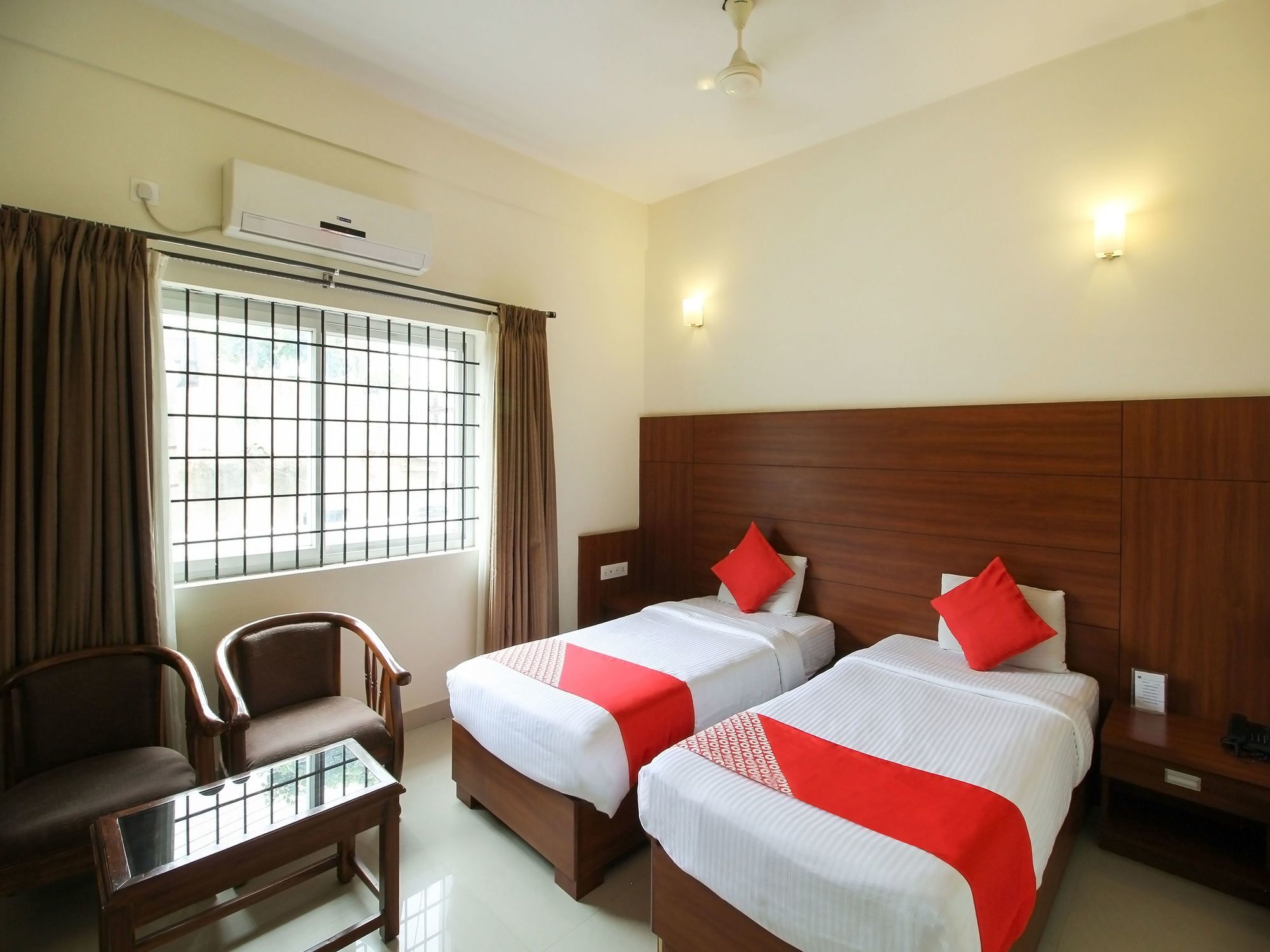 Hotel Golden Castle Mysore Exterior photo